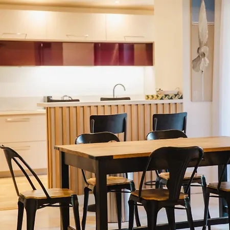 The Garden - 2 Bedrooms - Garden - Deauville