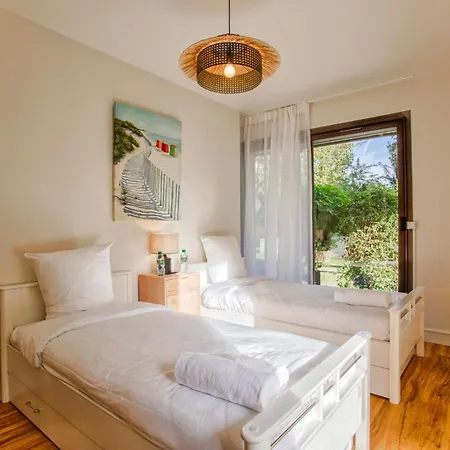 The Garden - 2 Bedrooms - Garden -