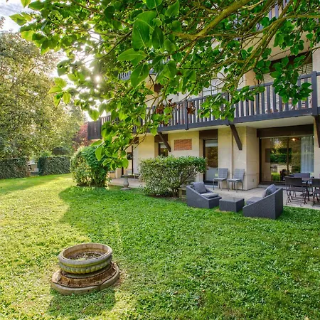 The Garden - 2 Bedrooms - Garden - Deauville